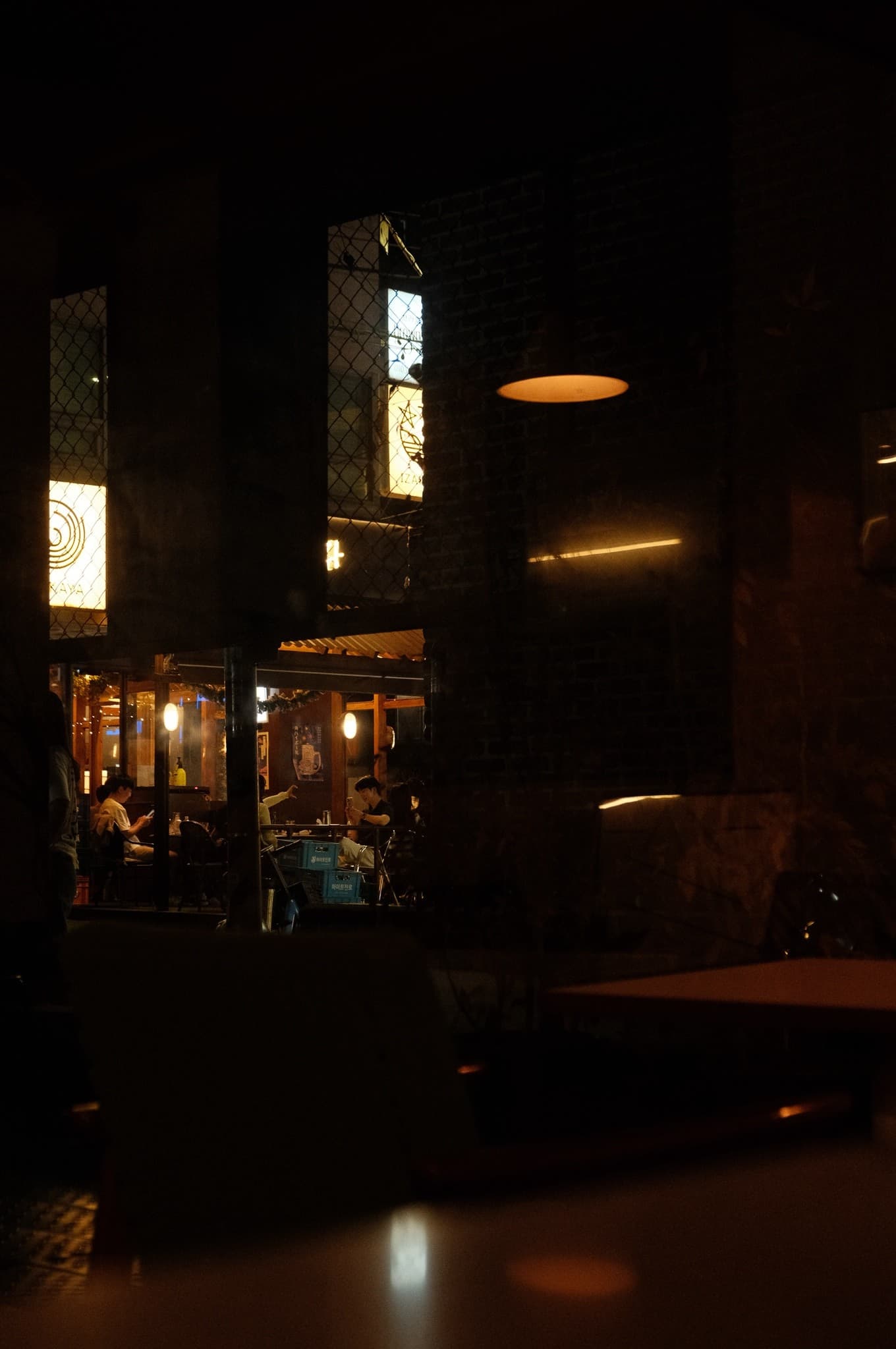 A café at night